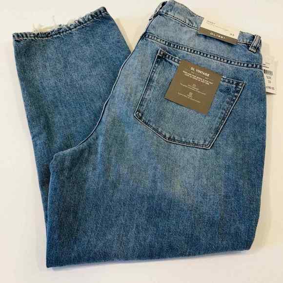 DL1961 $199 Lakewood Jerry Ultra High Rise Vintage Straight Light Wash Jeans 33 - Picture 10 of 10